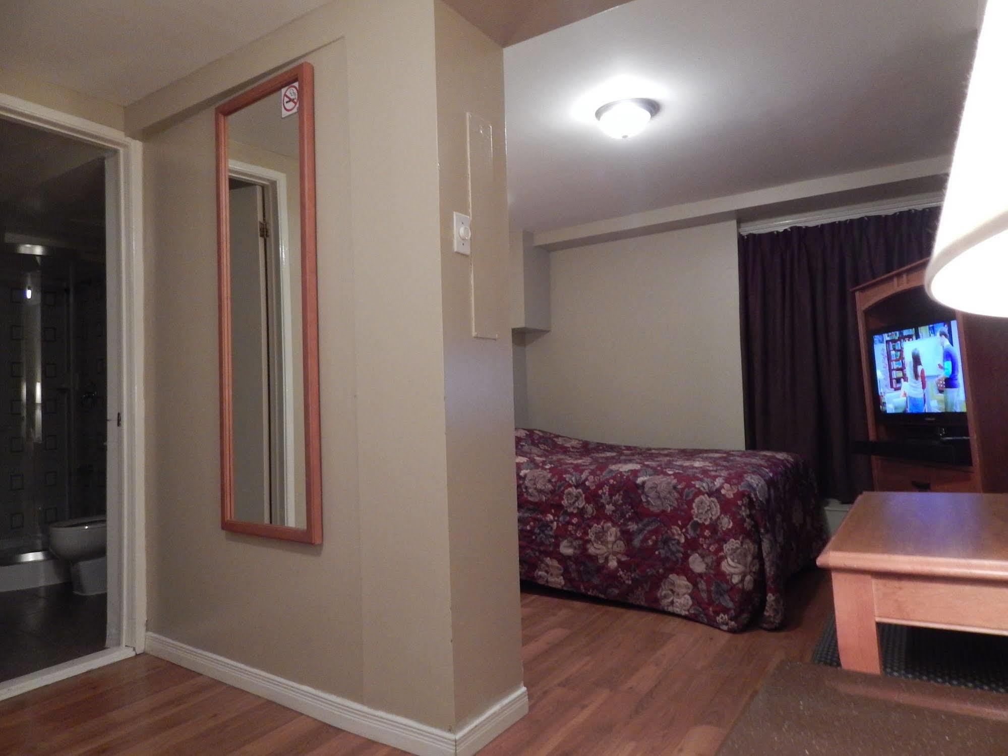 All Days Hostel Торонто Экстерьер фото